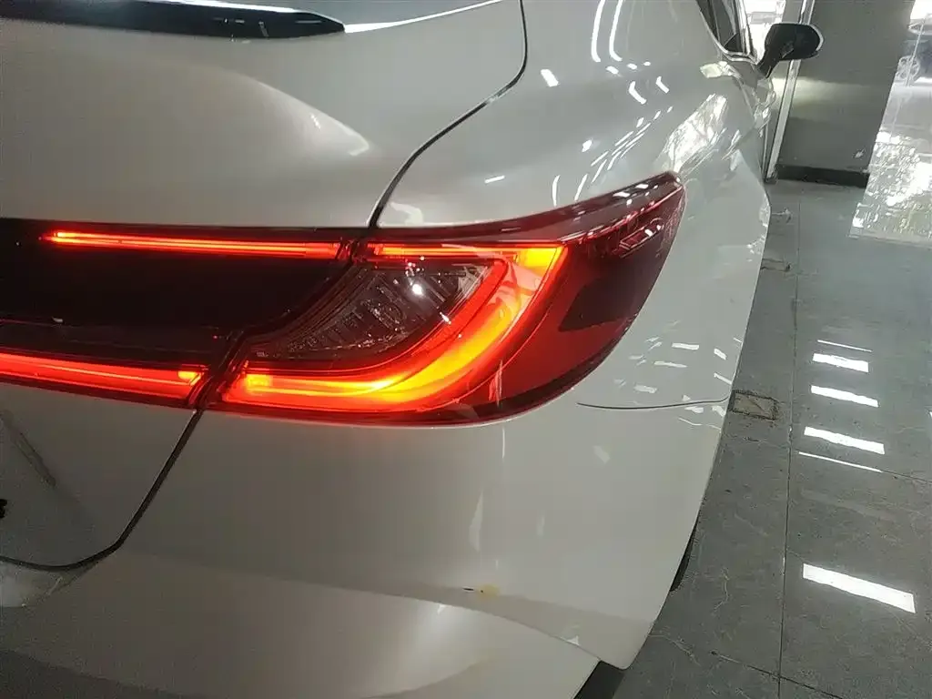 Toyota Camry 2024 из CN, фото 4
