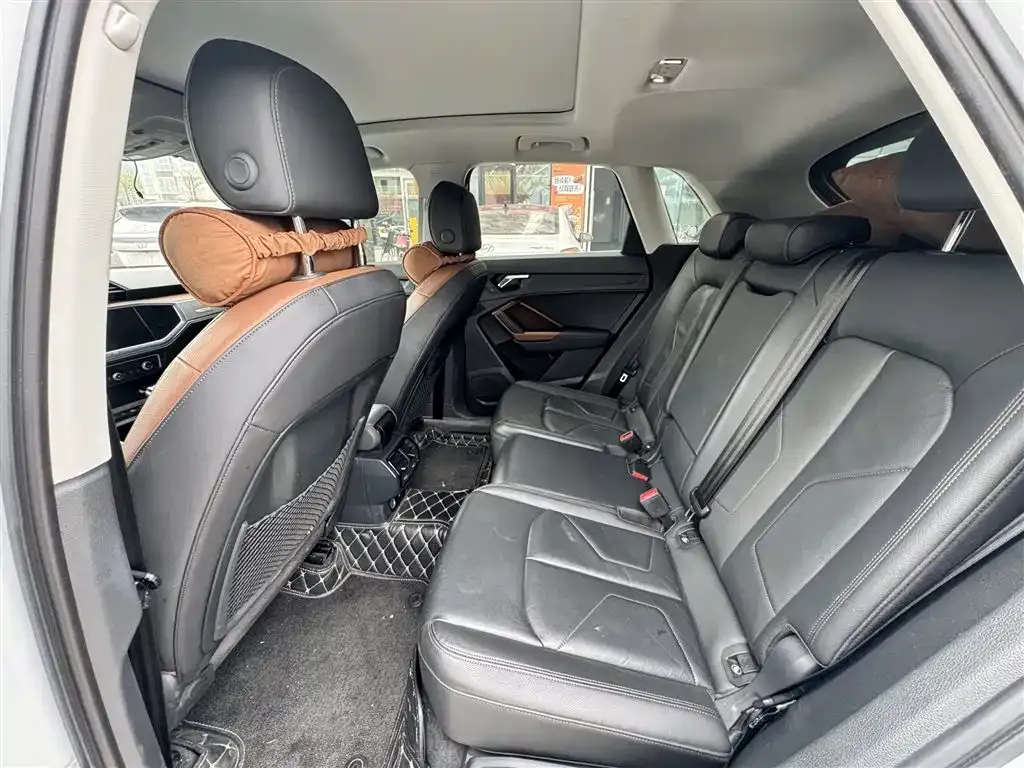 Audi Q3 2021 из CN, фото 4
