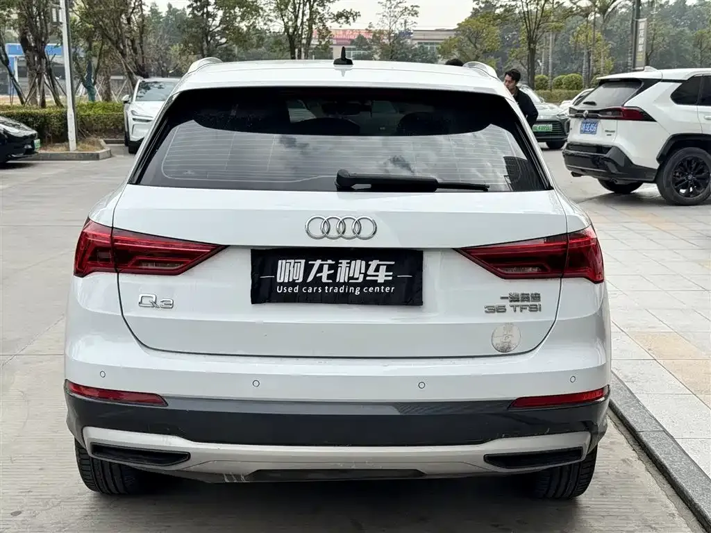 Audi Q3 2021 из CN, фото 3