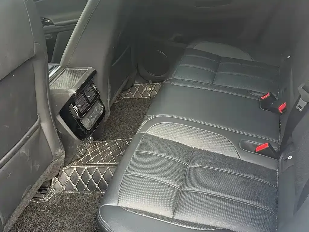 Land Rover Evoque — фото 2