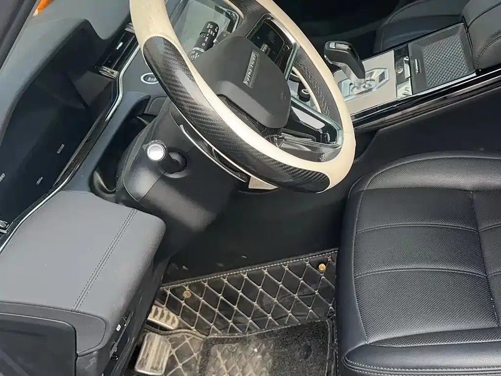 Land Rover Evoque — фото 7