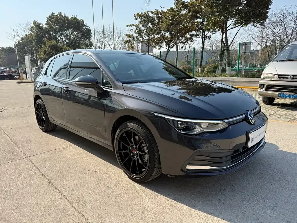Volkswagen Golf 2022 из CN, фото 8