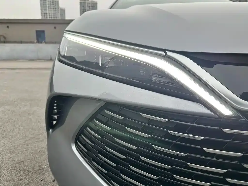BYD Qin L — фото 2