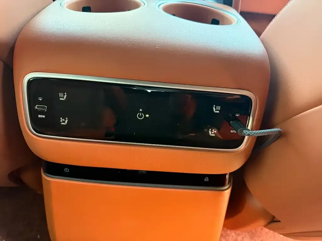 Li Auto L9 2024 из CN, фото 2