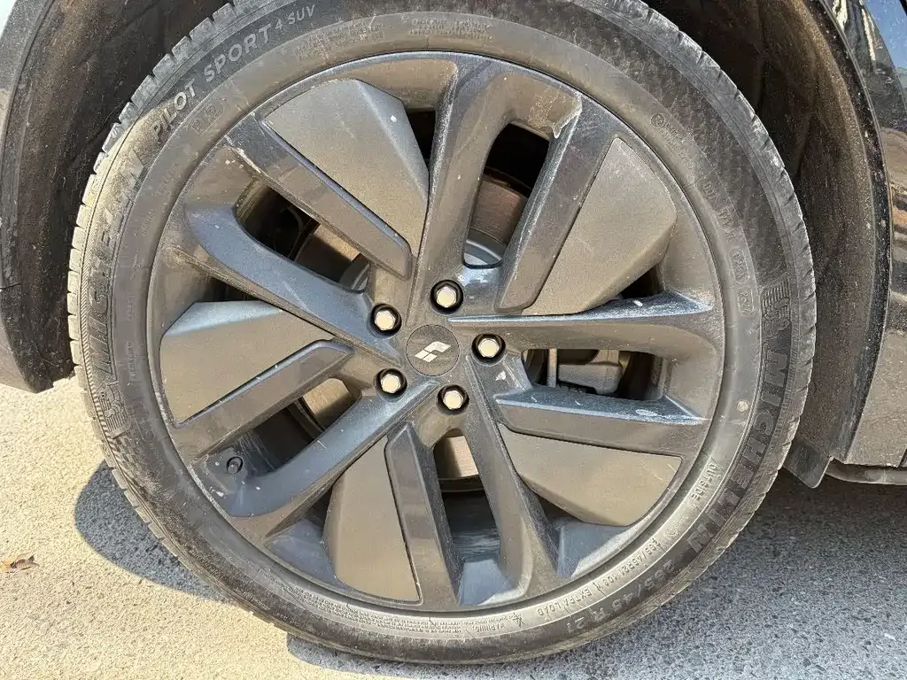 Li Auto L9 2024 из CN, фото 9