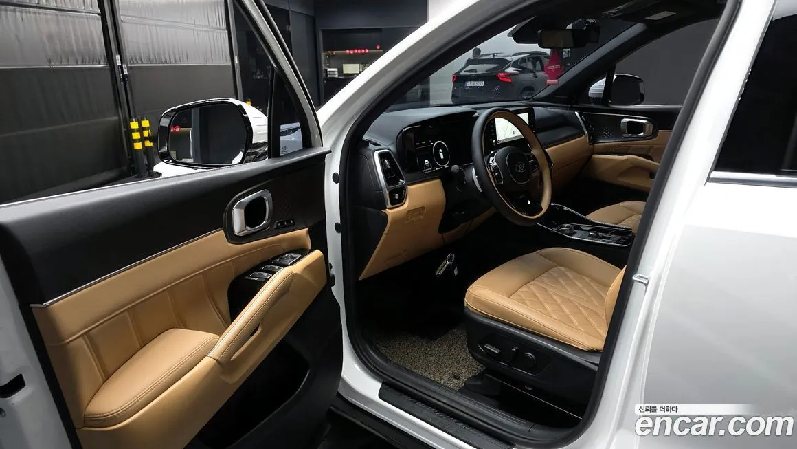 Kia Sorento — фото 10
