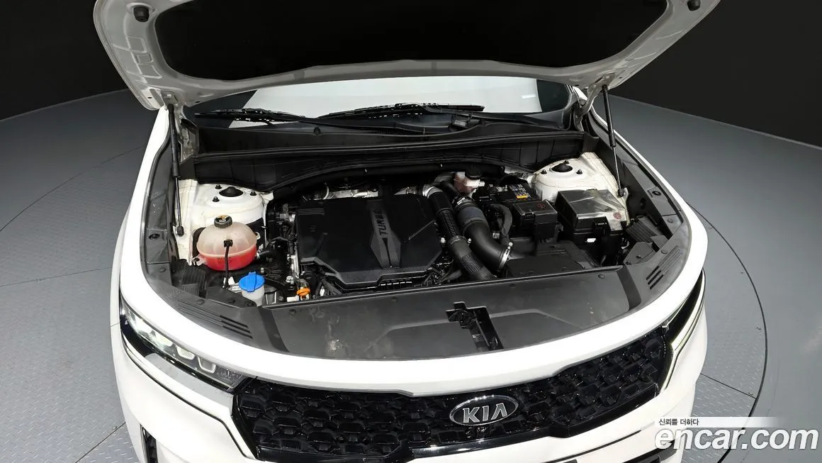 Kia Sorento — фото 9