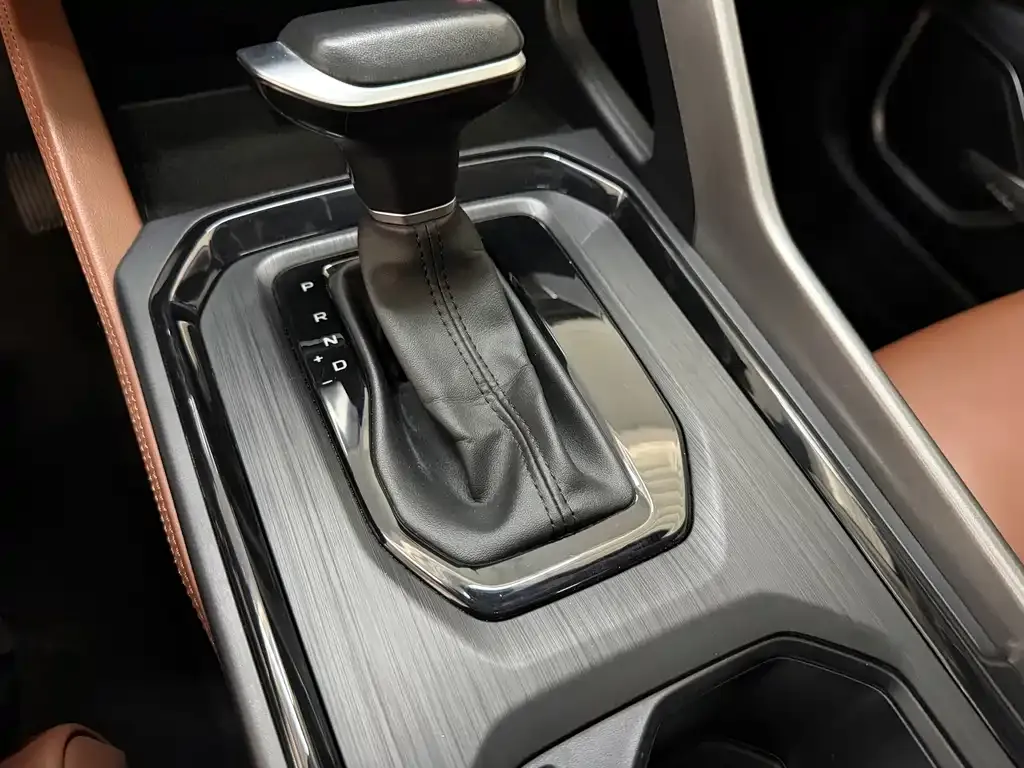 Geely Vision X6 2022 из CN, фото 3