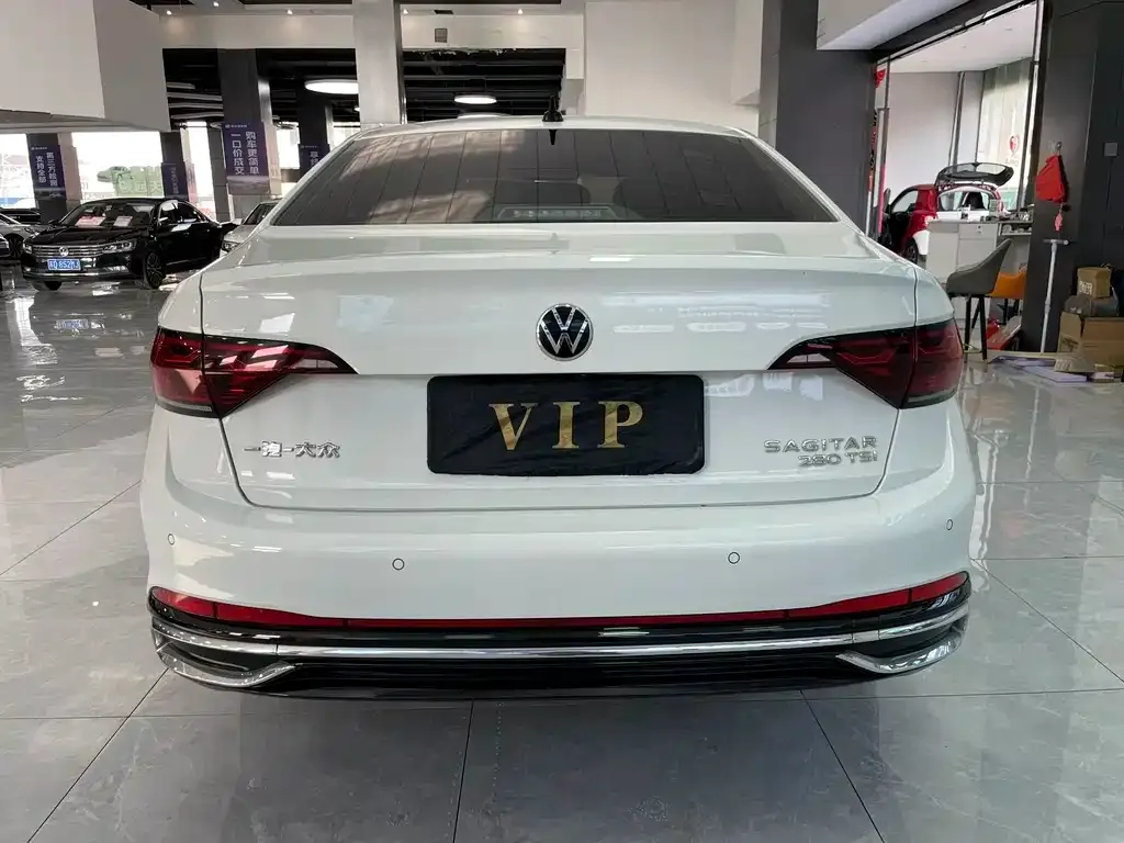 Volkswagen Sagitar 2023 из CN, фото 3