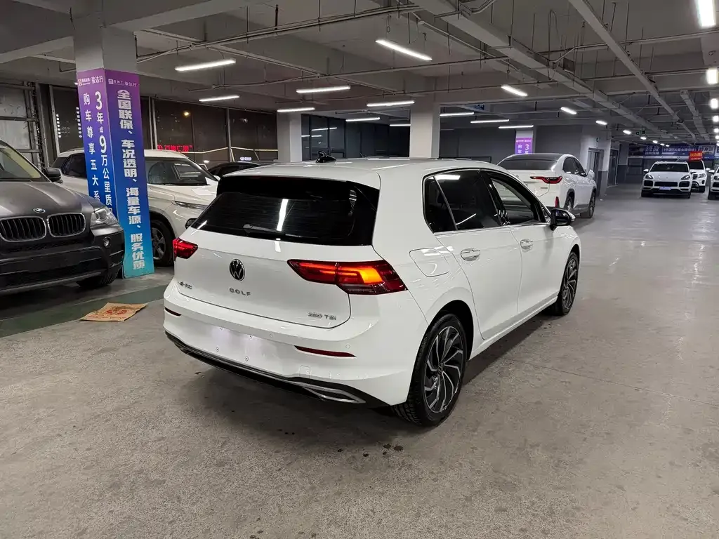 Volkswagen Golf 2021 из CN, фото 7