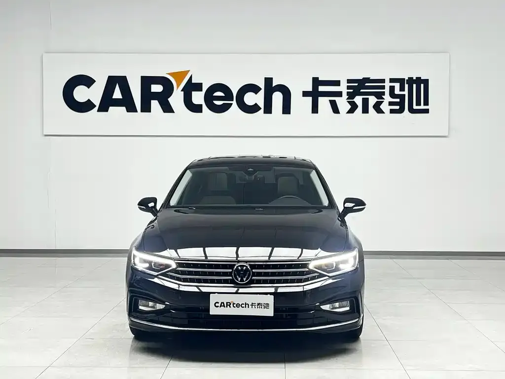 Volkswagen Magotan 2023 из CN, фото 4