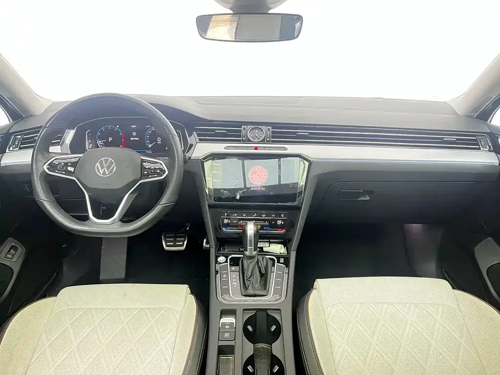 Volkswagen Magotan 2023 из CN, фото 5
