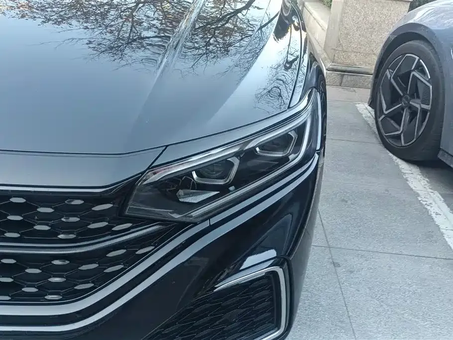 Volkswagen Passat — фото 2