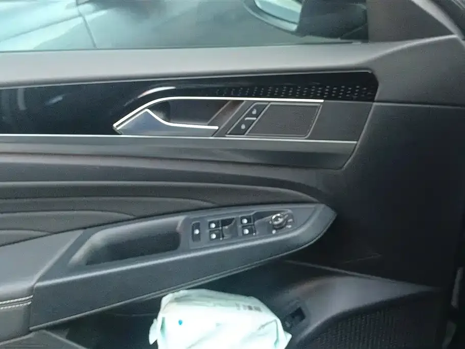 Volkswagen Passat — фото 3
