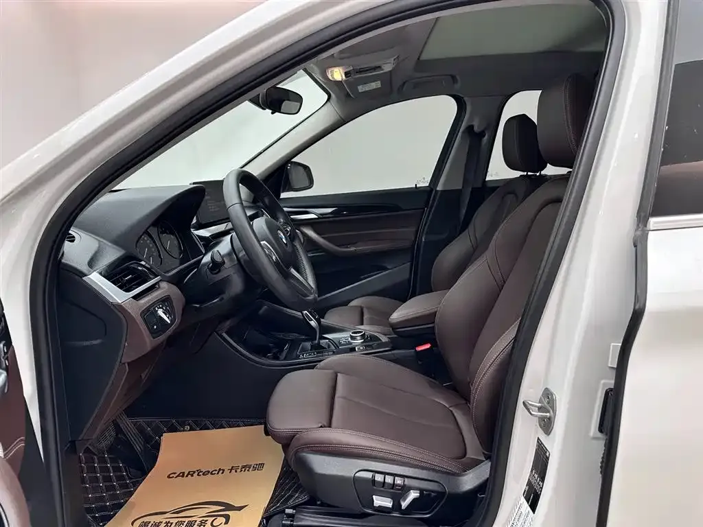 BMW X1 2021 из CN, фото 6