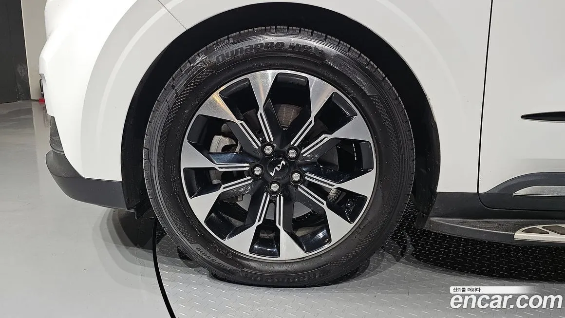Kia Carnival 2022 из KR, фото 2
