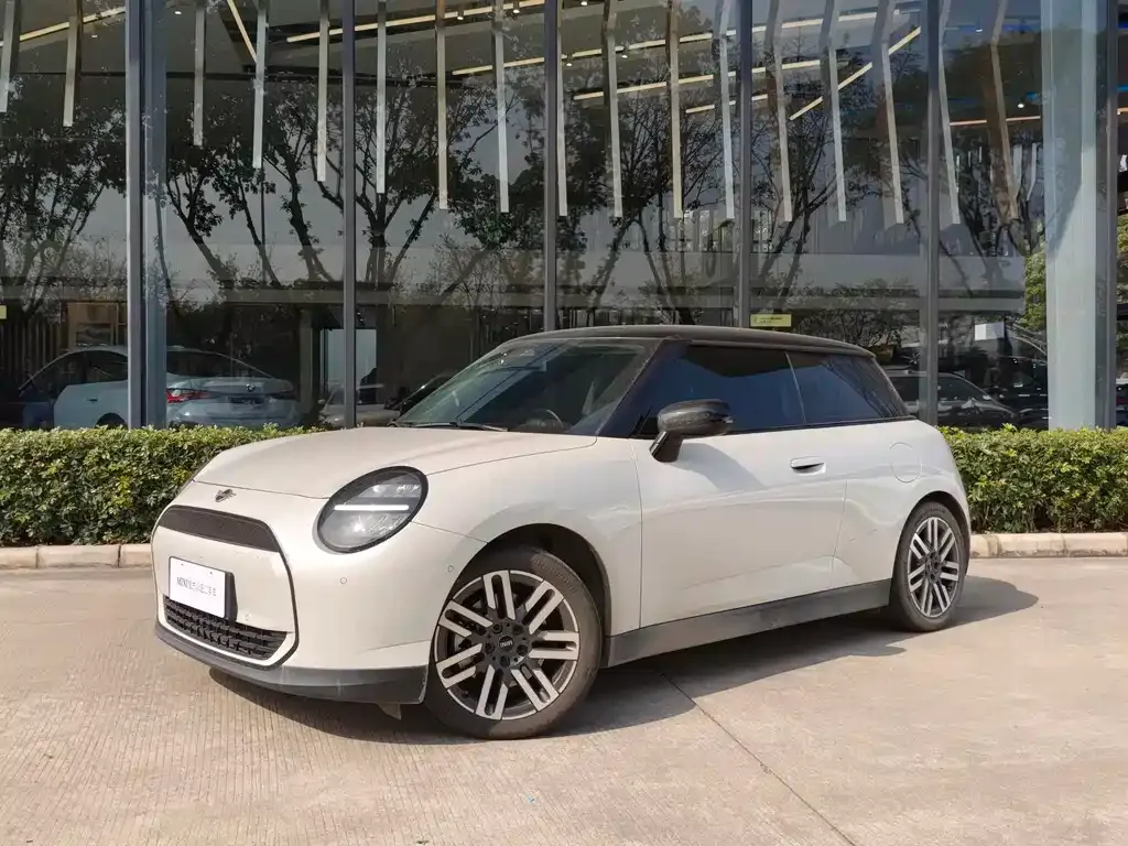 MINI Cooper EV 2024 из CN, фото 1