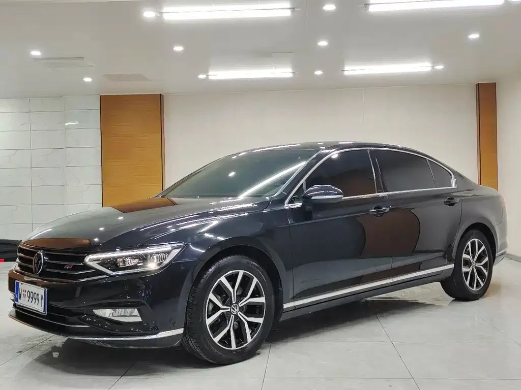 Volkswagen Magotan 2022 из CN, фото 1