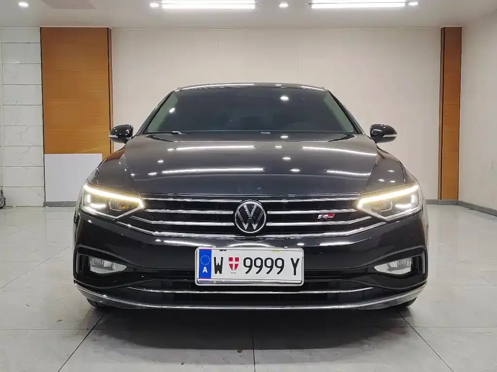 Volkswagen Magotan 2022 из CN, фото 5