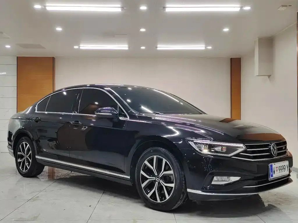 Volkswagen Magotan 2022 из CN, фото 8