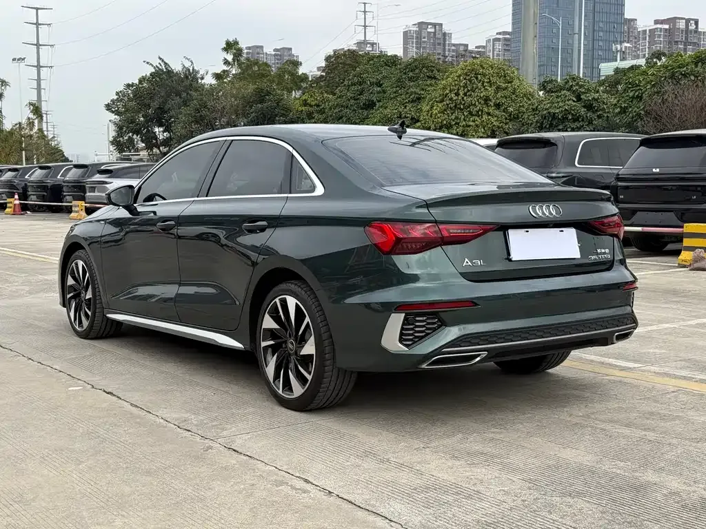 Audi A3 2023 из CN, фото 7