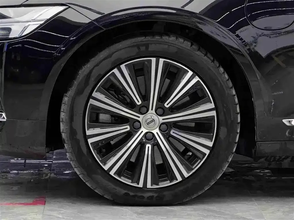 Volvo S90 PHEV 2021 из CN, фото 5