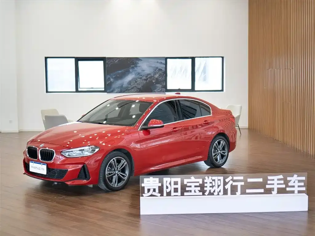 BMW 1 Series 2022 из CN, фото 1