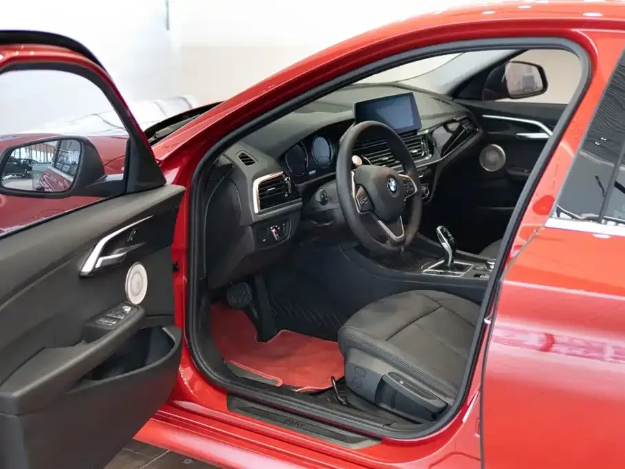 BMW 1 Series 2022 из CN, фото 7