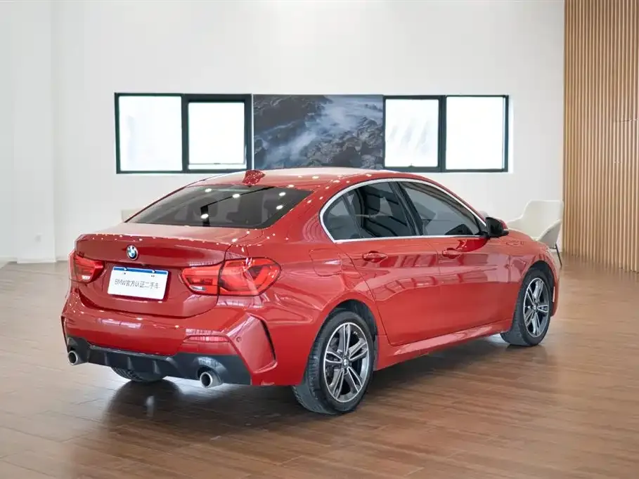 BMW 1 Series 2022 из CN, фото 6