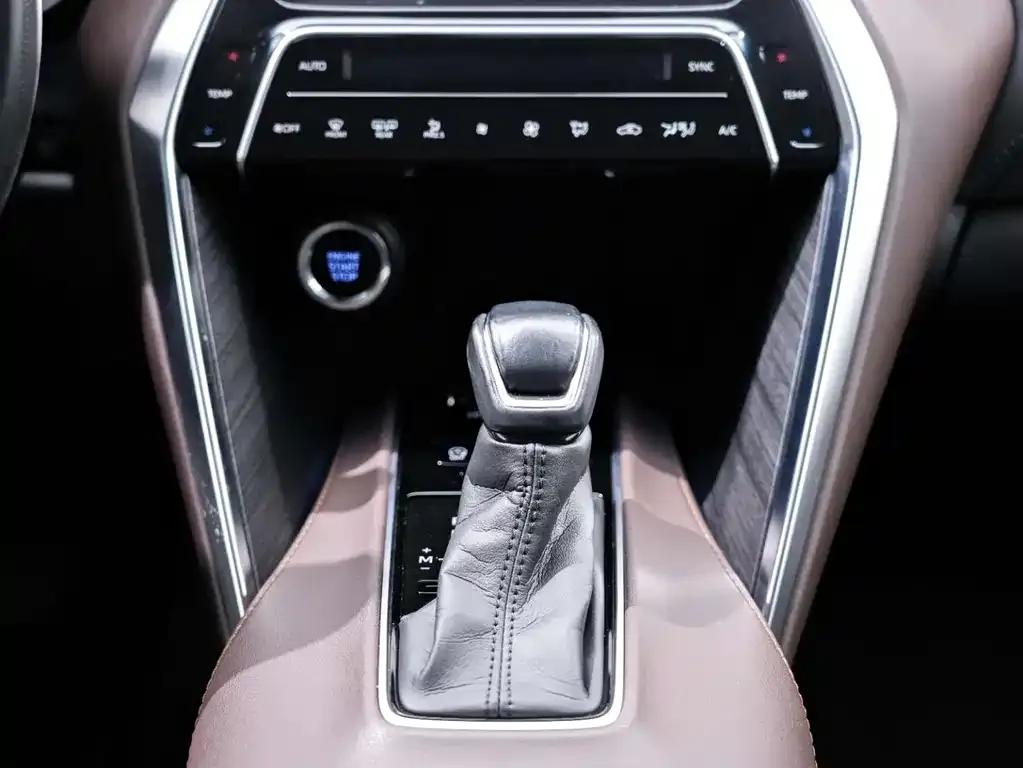 Toyota Harrier 2022 из CN, фото 10