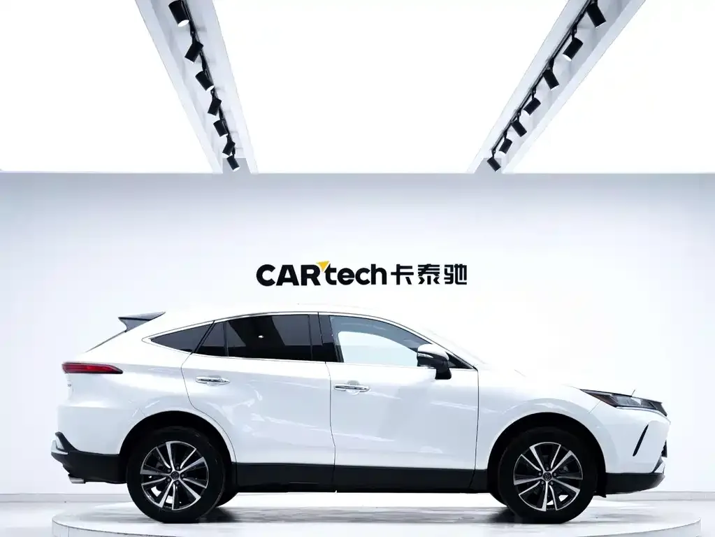 Toyota Harrier 2022 из CN, фото 7