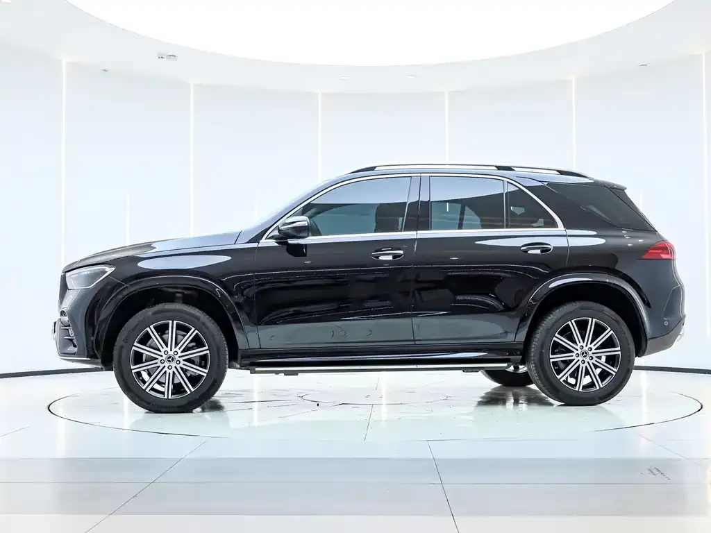 Mercedes-Benz GLE — фото 7