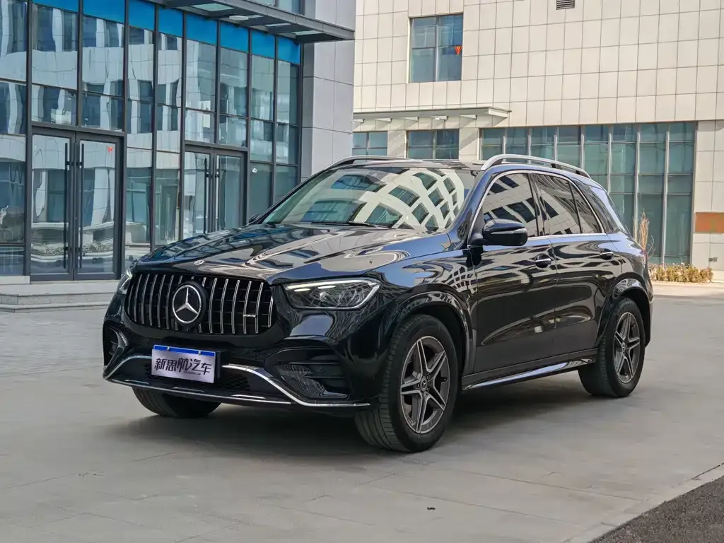 Mercedes-Benz GLE — фото 1