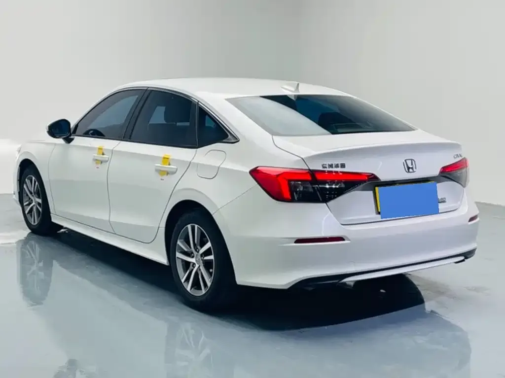Honda Civic — фото 4