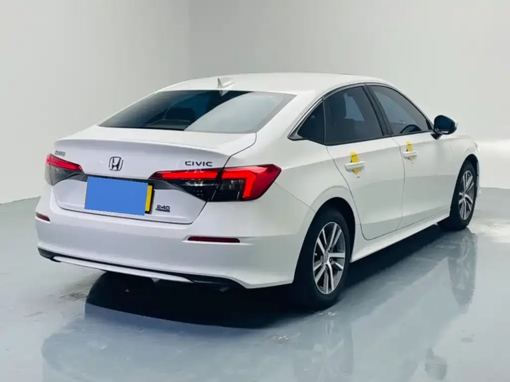 Honda Civic — фото 6