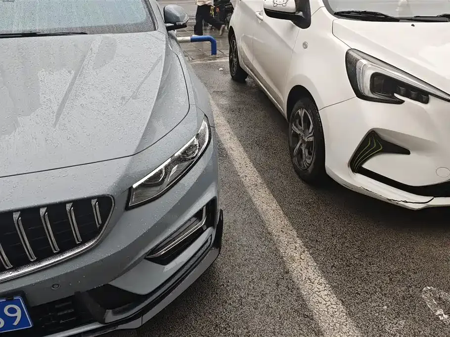 Geely Xingrui 2025 из CN, фото 10