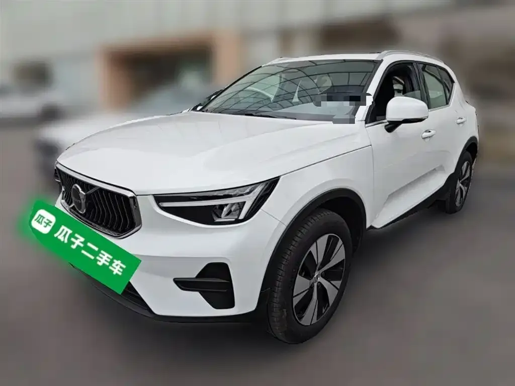 Volvo XC40 2025 из CN, фото 3