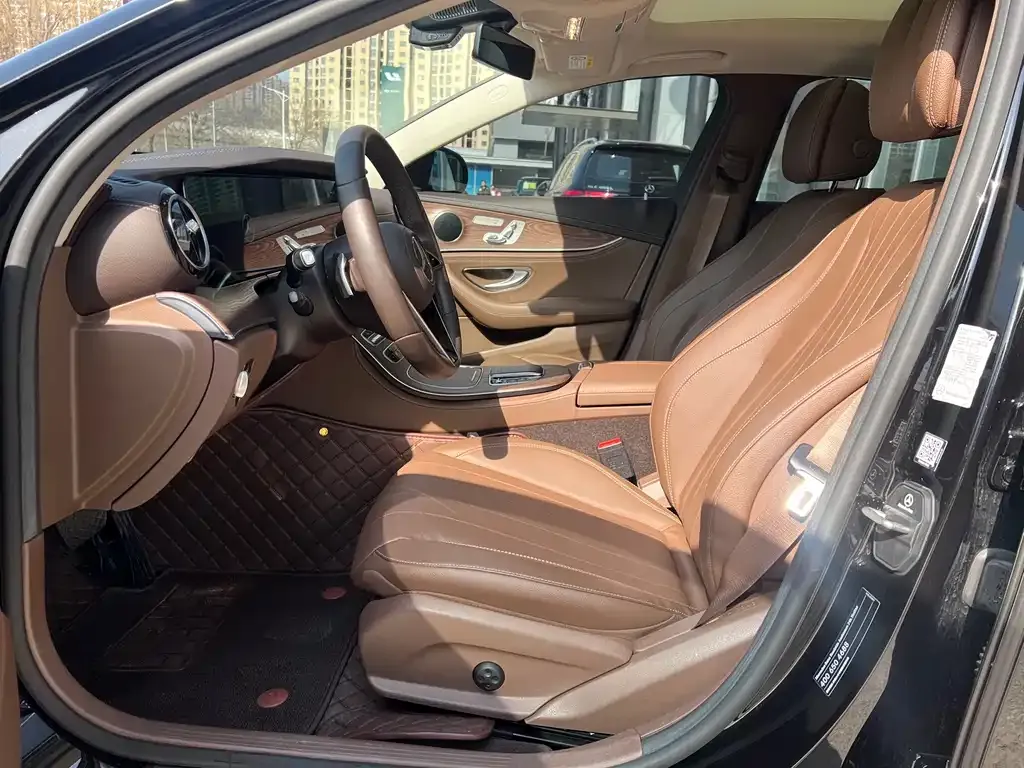 Mercedes-Benz E-Class 2021 из CN, фото 3