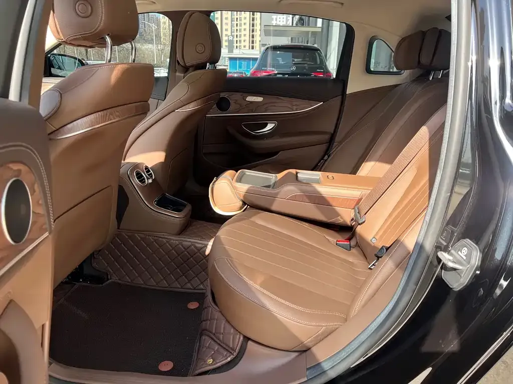 Mercedes-Benz E-Class 2021 из CN, фото 2