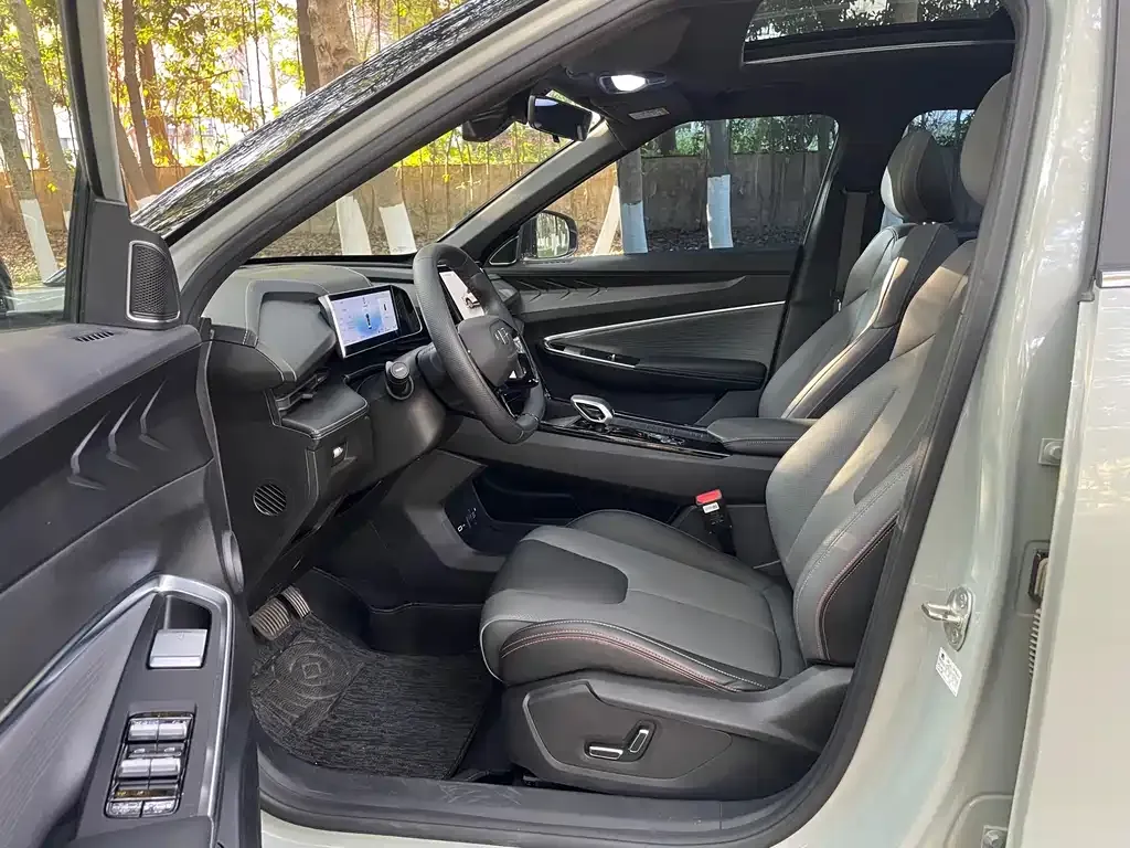 Geely Boyue 2024 из CN, фото 6