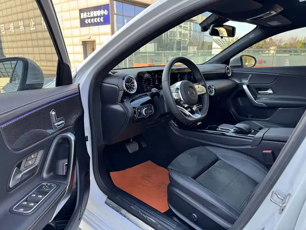 Mercedes-Benz A-Class 2021 из CN, фото 2