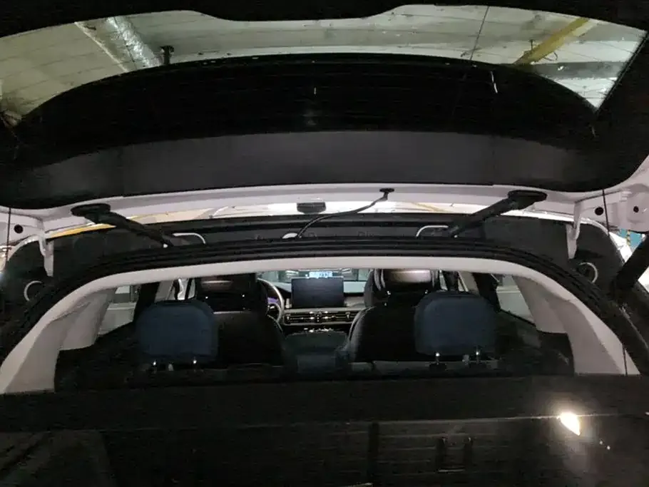 Lincoln Corsair — фото 10