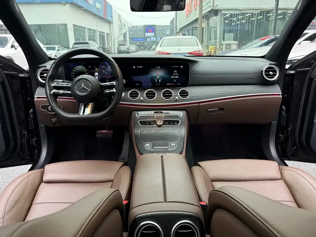 Mercedes-Benz E-Class 2022 из CN, фото 3