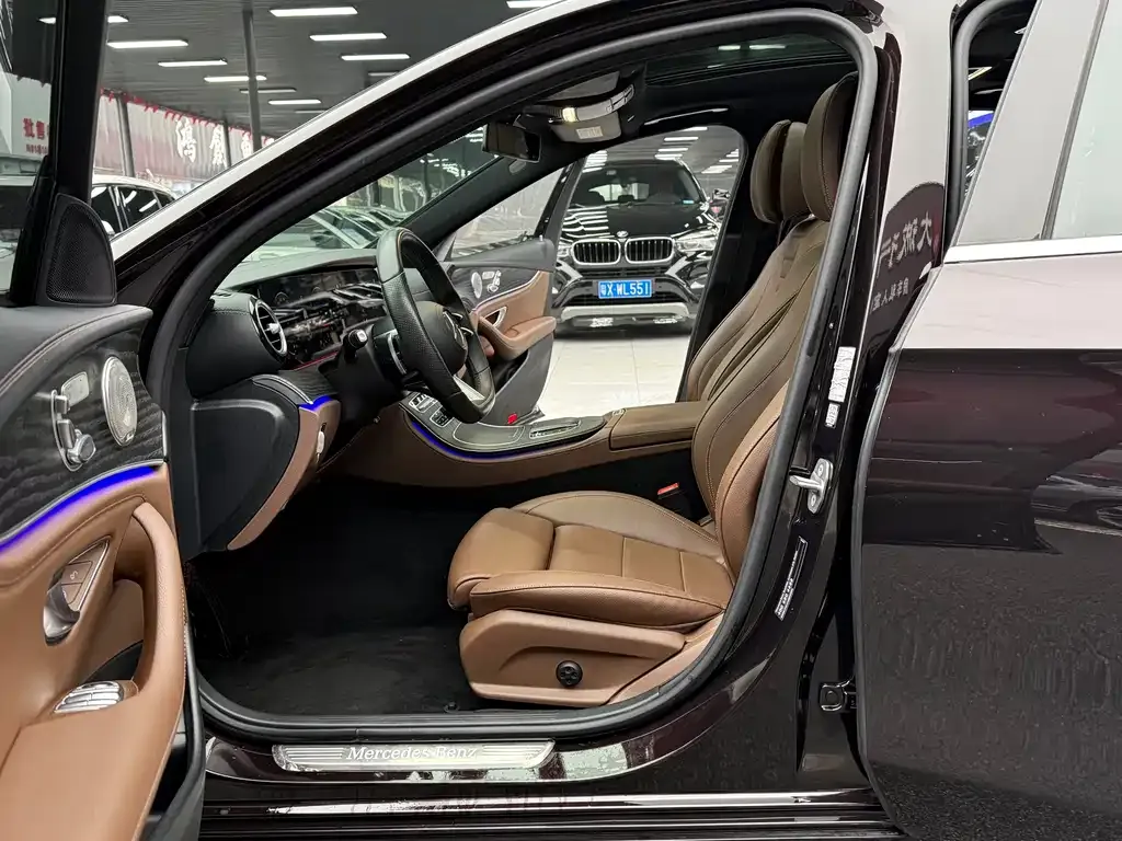 Mercedes-Benz E-Class 2022 из CN, фото 2