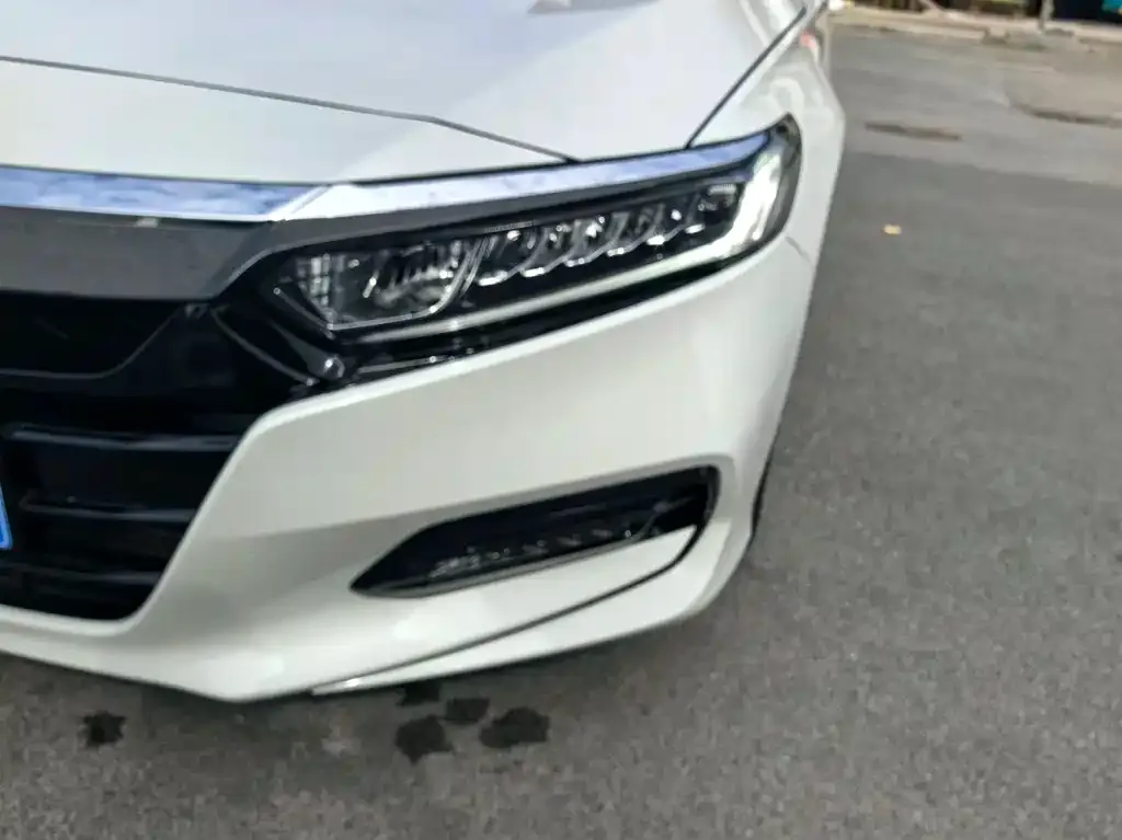Honda Accord — фото 2