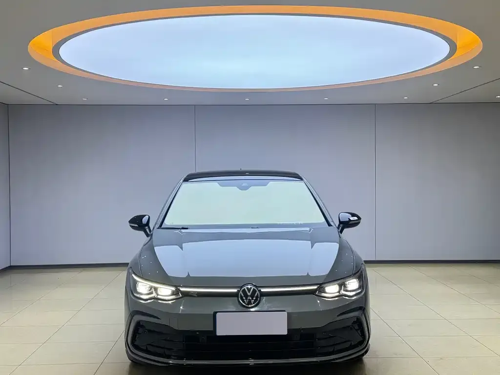 Volkswagen Golf 2021 из CN, фото 4