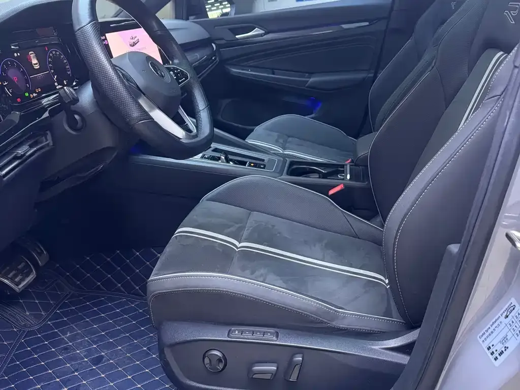 Volkswagen Golf 2021 из CN, фото 6