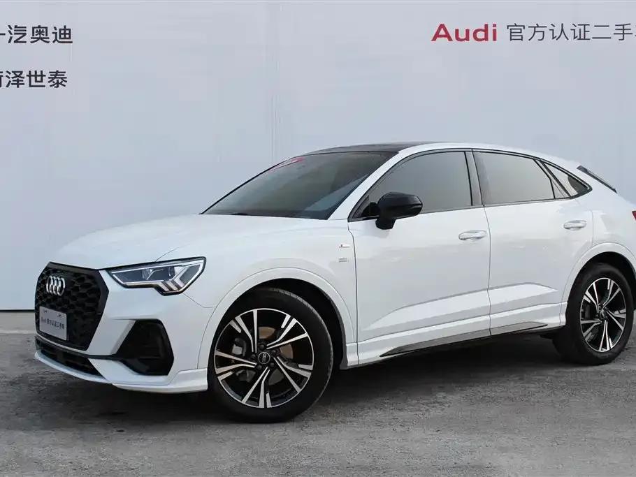 Audi Q3 Sportback — фото 1