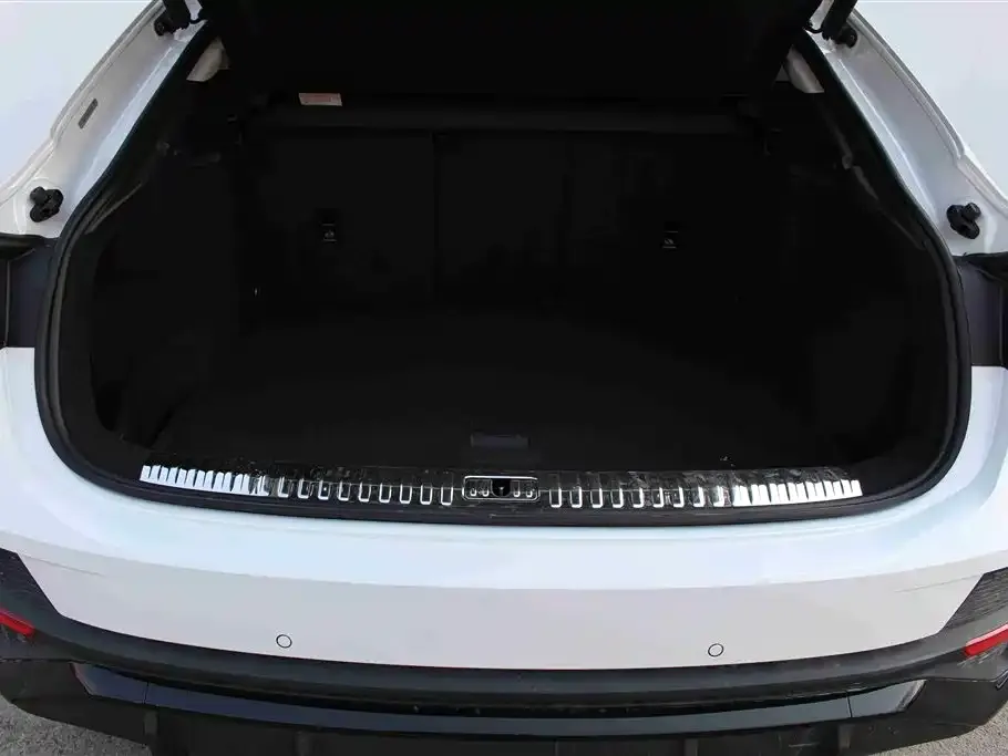 Audi Q3 Sportback — фото 3