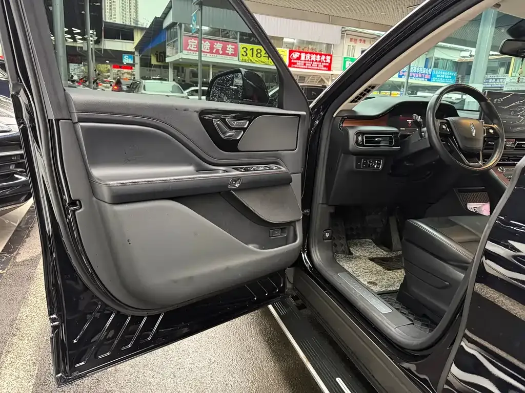Lincoln Aviator 2022 из CN, фото 7